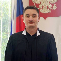 Судья Берг Олег Николаевич